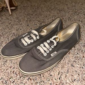 Grey vans size 8.5
